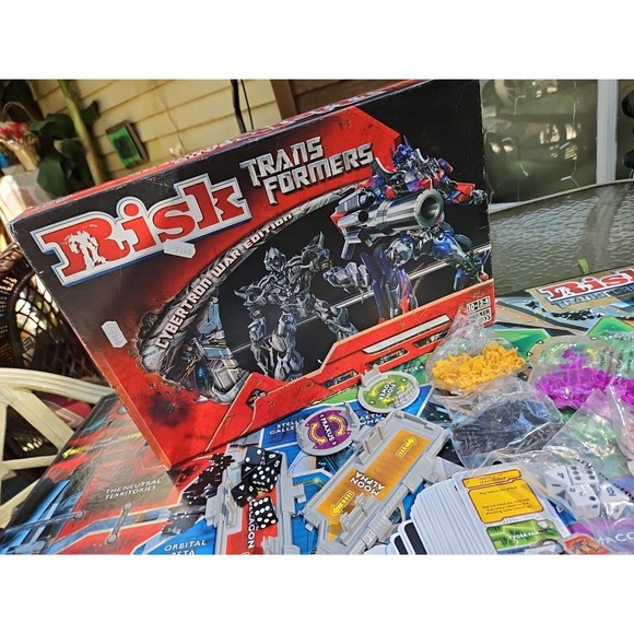 Parker Brothers Other - Risk Transformers Cybertron War Battle Edition Board Game COMPLETE